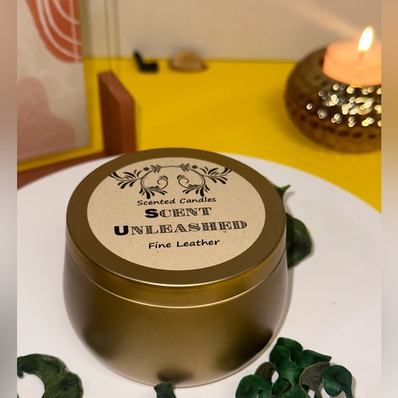 FINE LEATHER, SCENT UNLEASHED CANDLES, CANDLE - Picture 3 of 4